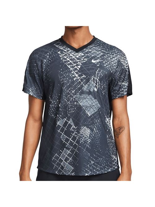  NIKE | DV8841010